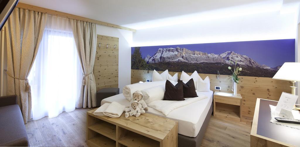 Hotel Bel Sit Corvara In Badia Exterior photo